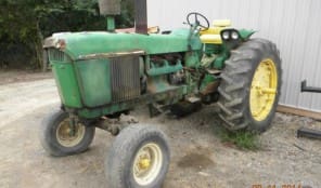 John Deere  4020 Powershift