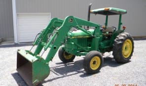 John Deere  2150 2WD. w/Hi&Lo shift