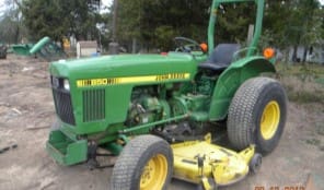 John Deere JD 850 2WD. Compact Tractor