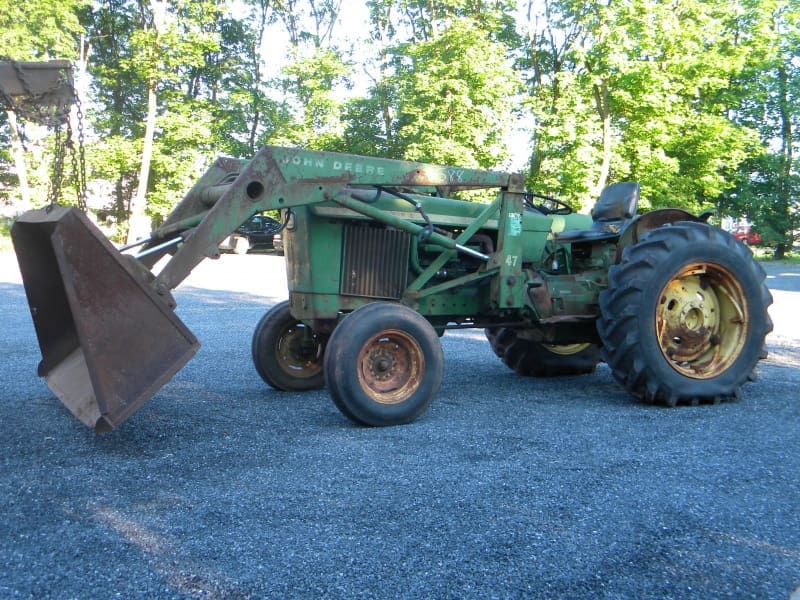 John Deere  2020 Loader Tractor